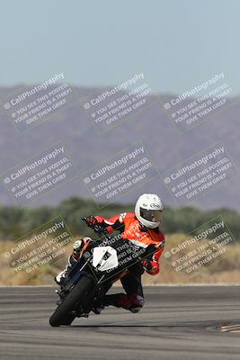 media/Oct-13-2025-Moto Forza (Mon) [[a66d839500]]/4-C Group/Session 3 (Turn 16)/